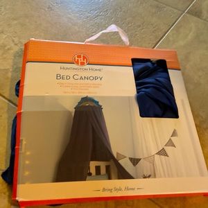 Kid’s bed canopy